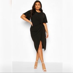 Boohoo Plus Angel Sleeve Twist Detail Midi Dress